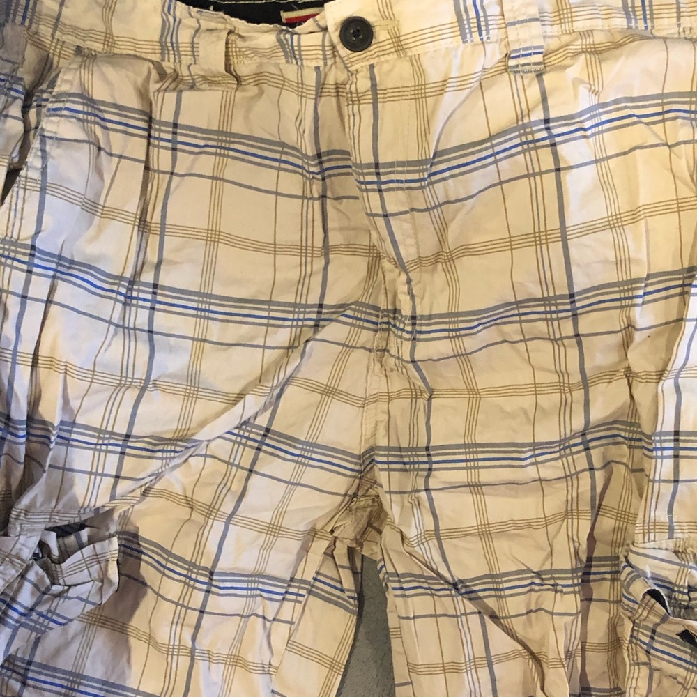 PHAT FARM SHORTS SIZE 36 ALL DIFFERENT COLORS
